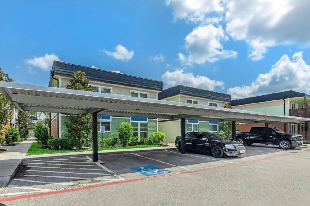 Lovely 2 Bedroom/2 Bath Houston, Heights/Galleria Extérieur photo
