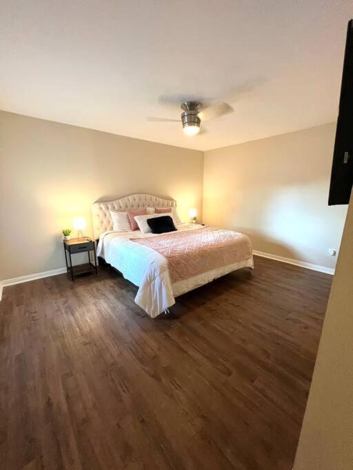 Lovely 2 Bedroom/2 Bath Houston, Heights/Galleria Extérieur photo